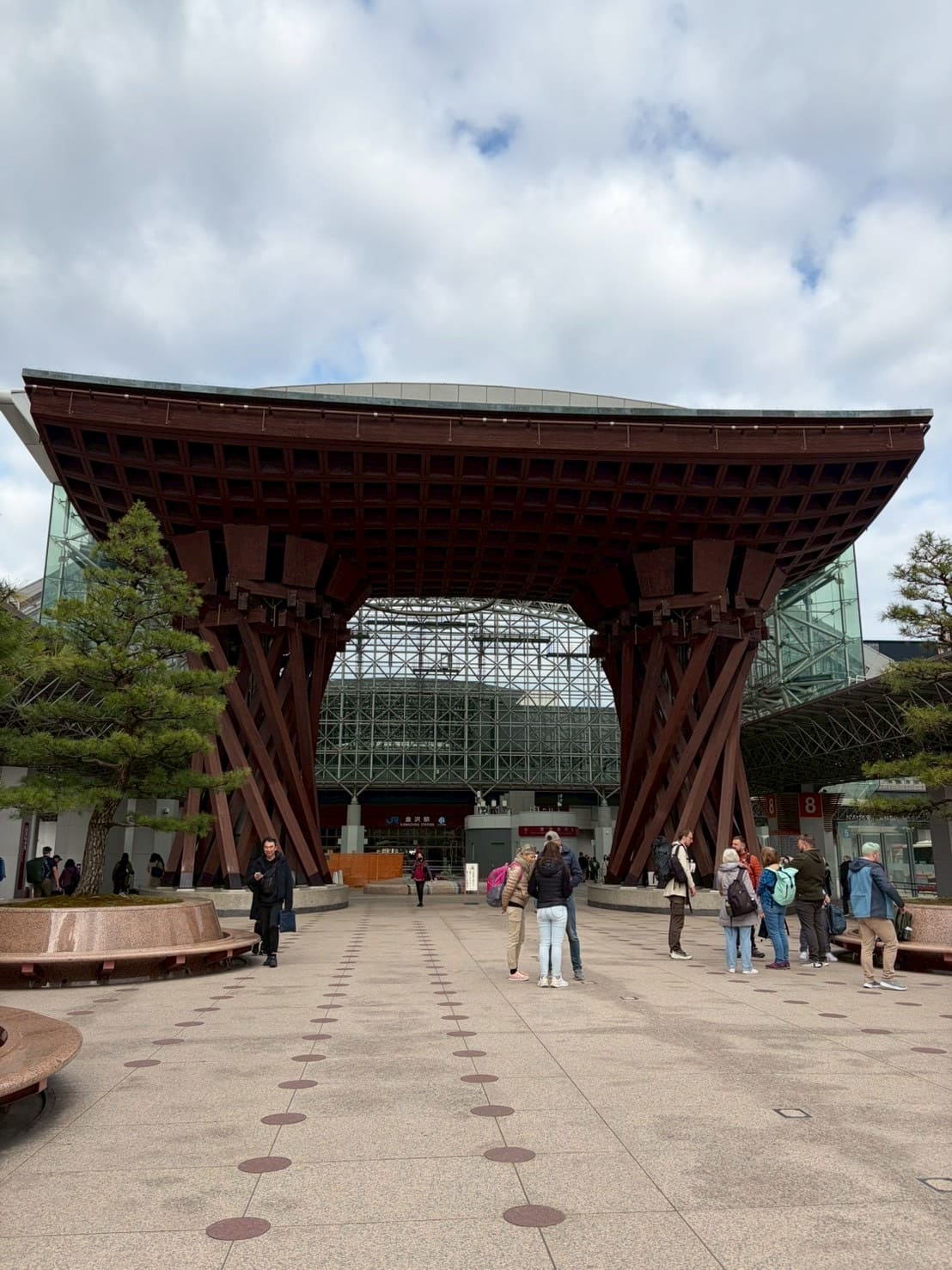 金沢駅