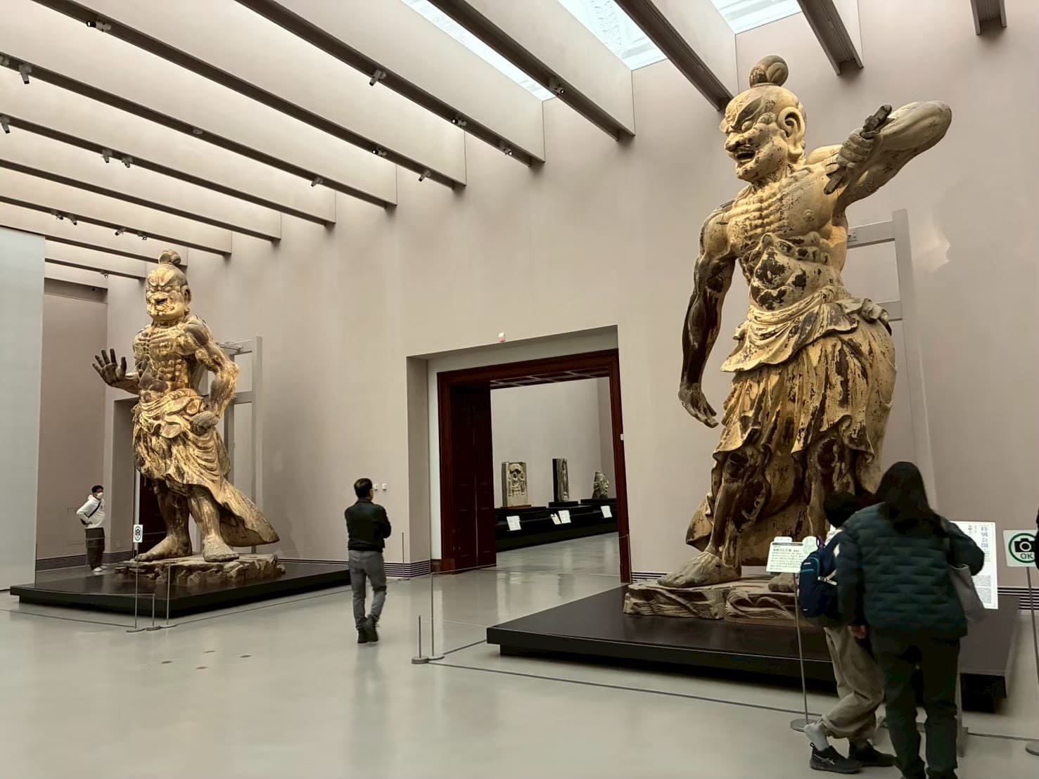 大仏2体